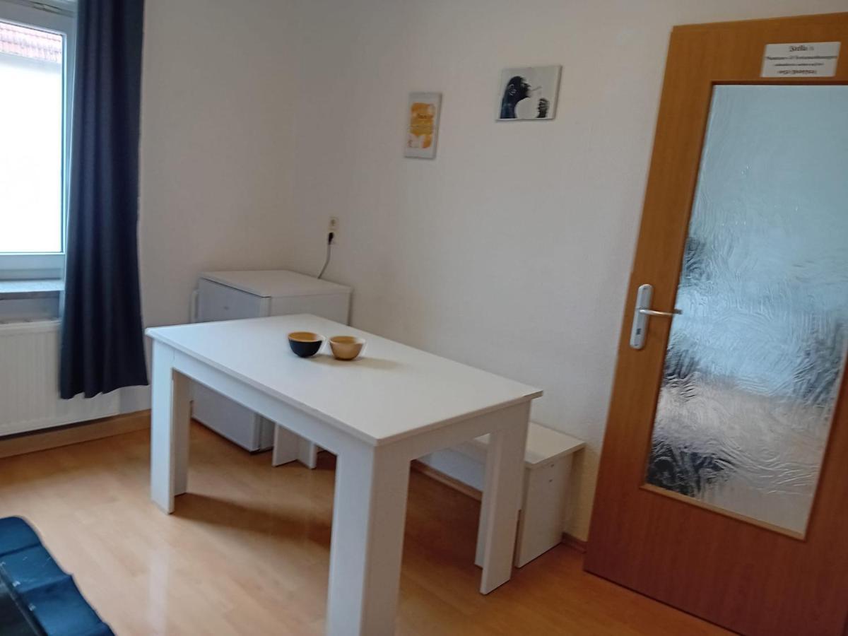 Stellas Monteurwohnungen Werdau Buitenkant foto