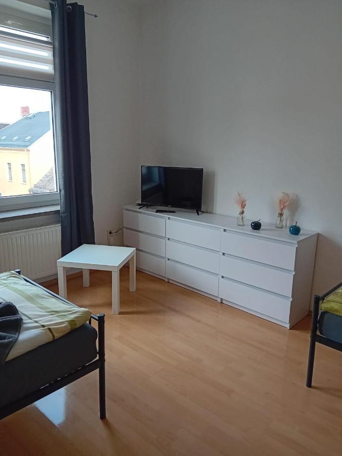Stellas Monteurwohnungen Werdau Buitenkant foto